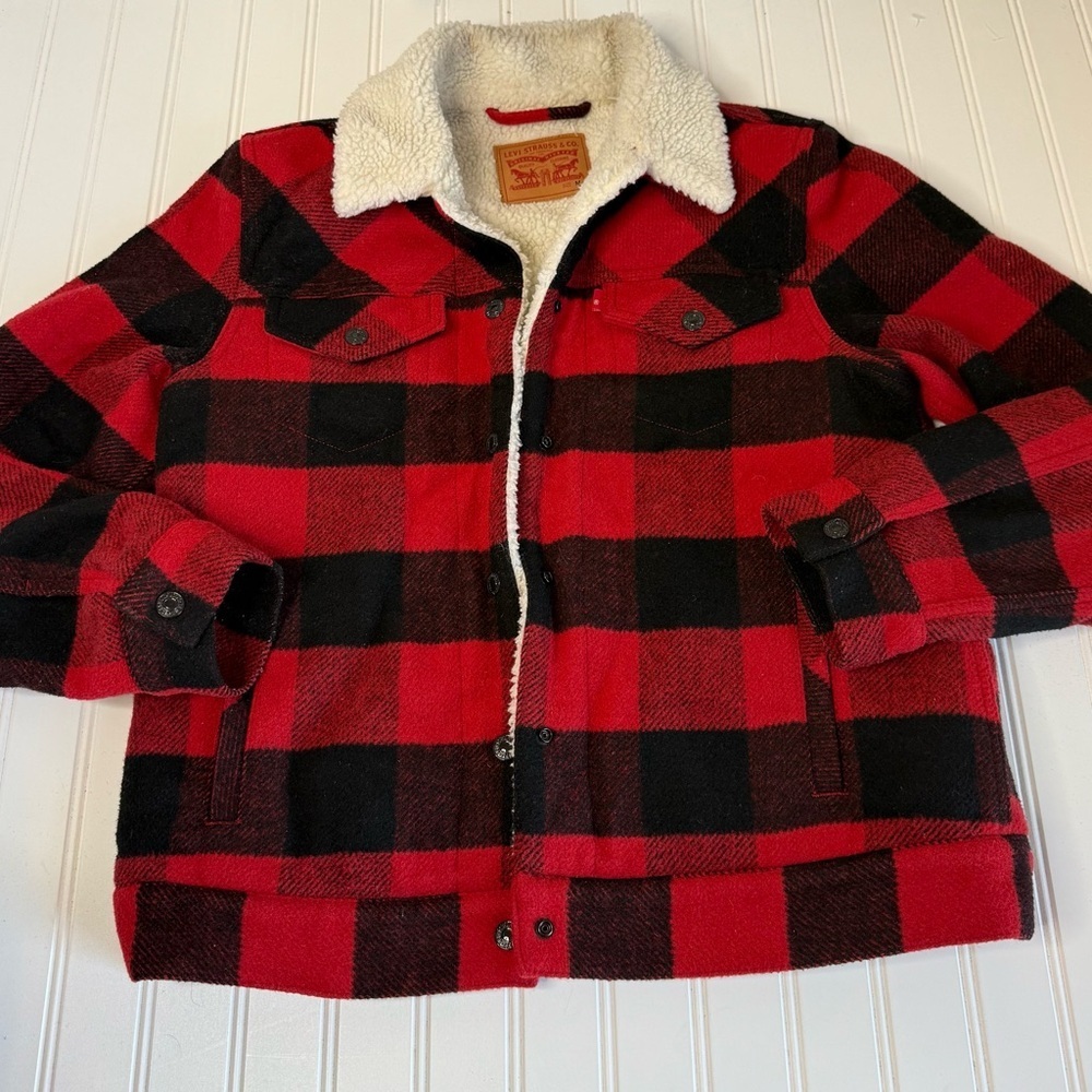 Levis Buffalo Plaid Sherpa Lined Trucker Jacket Women’s Medium 1894